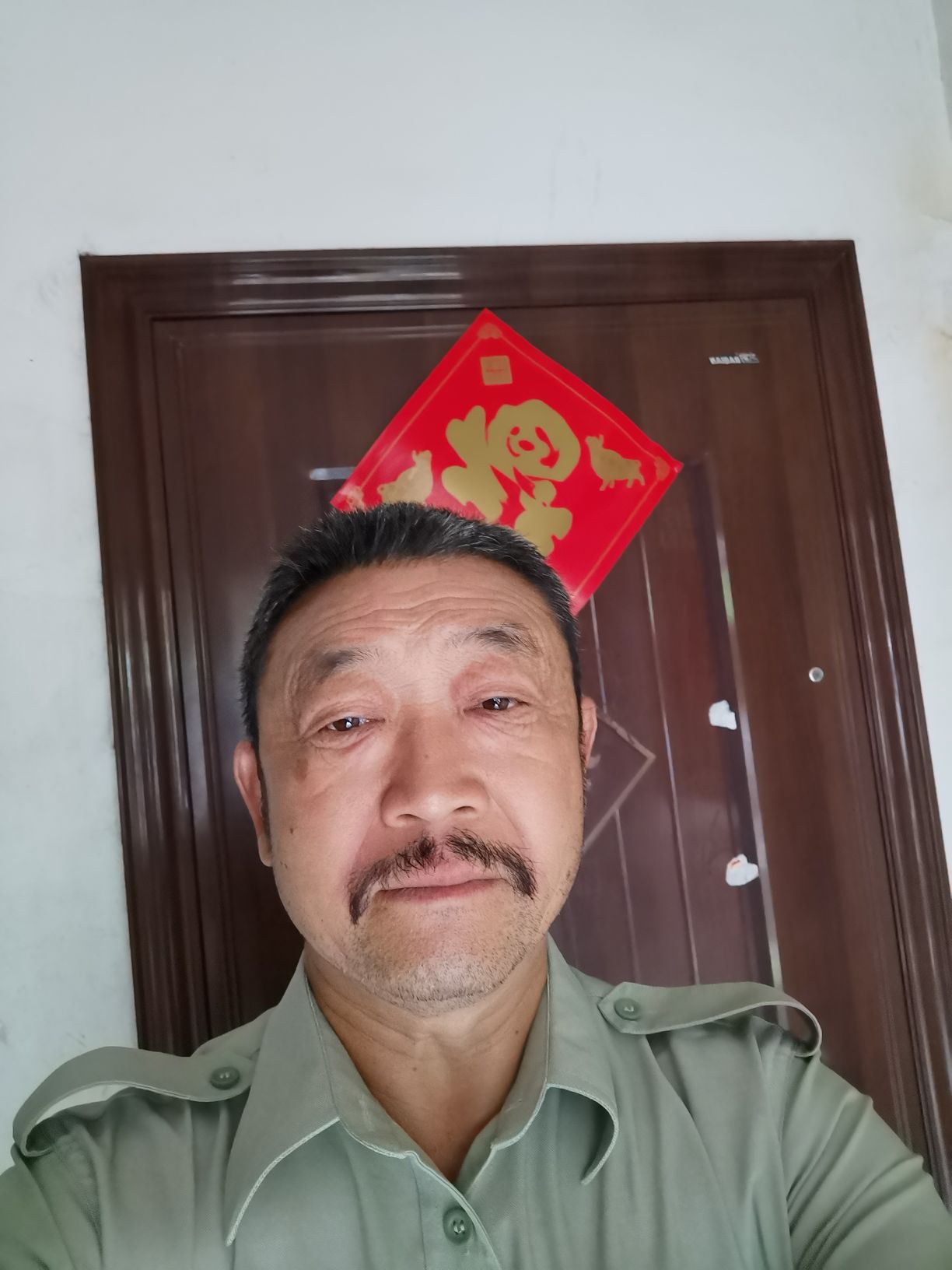 林发文头像