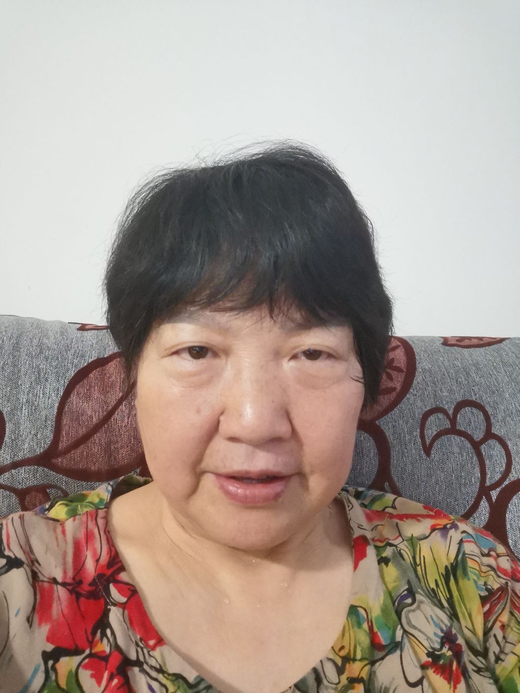 刘素芳头像