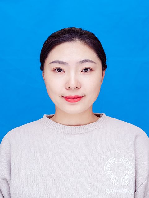 张甄妮头像