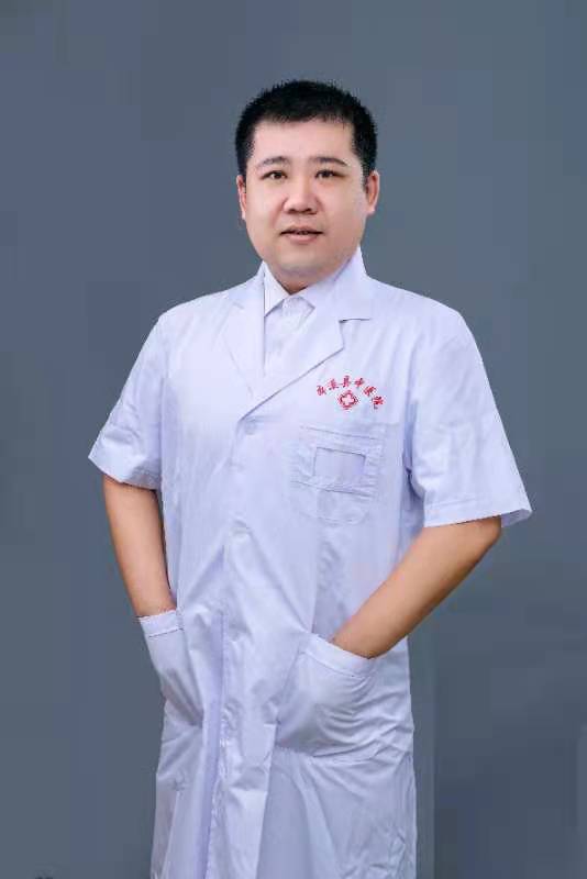 李明昱头像