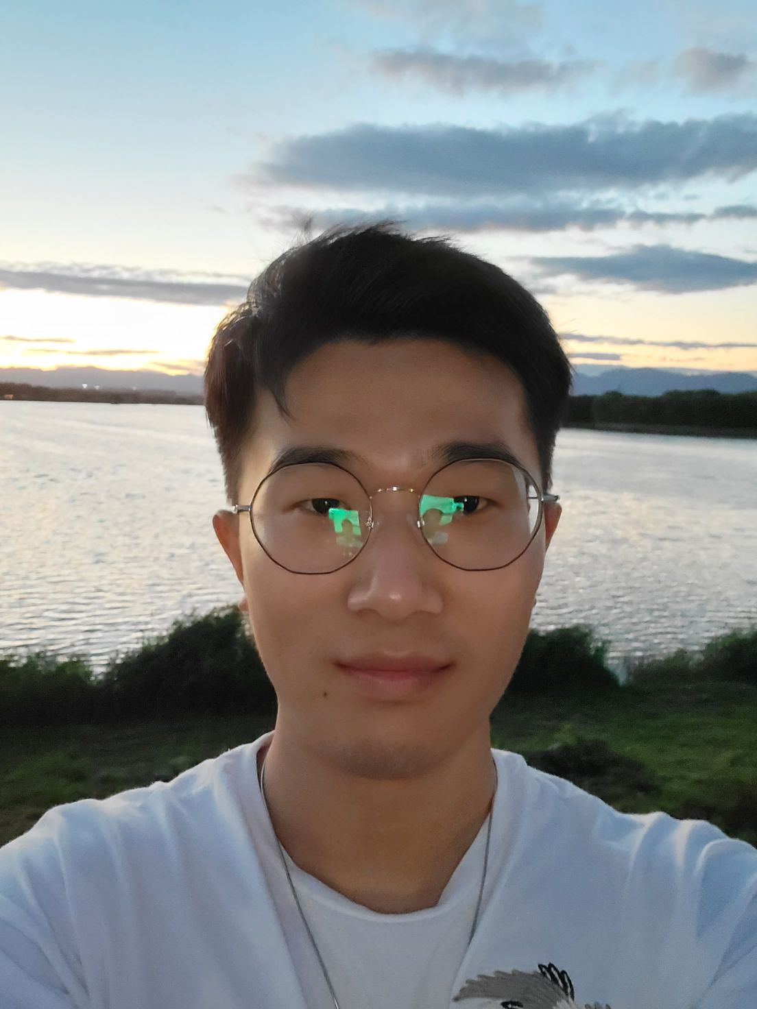 赵海岳头像