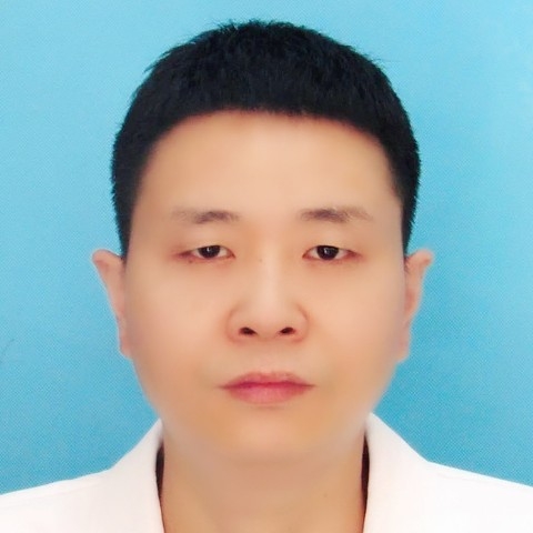 杨勇头像