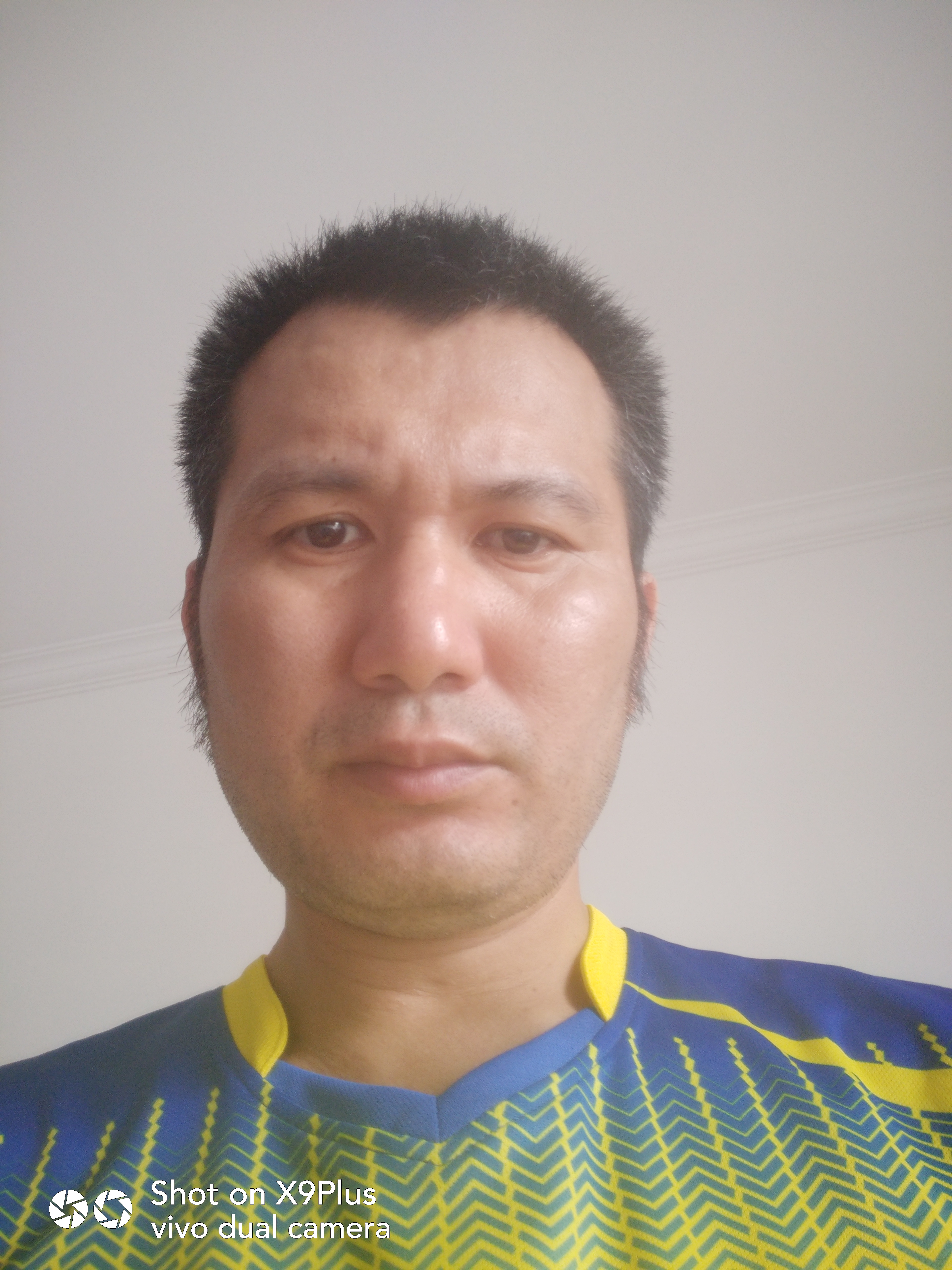 李朋键头像