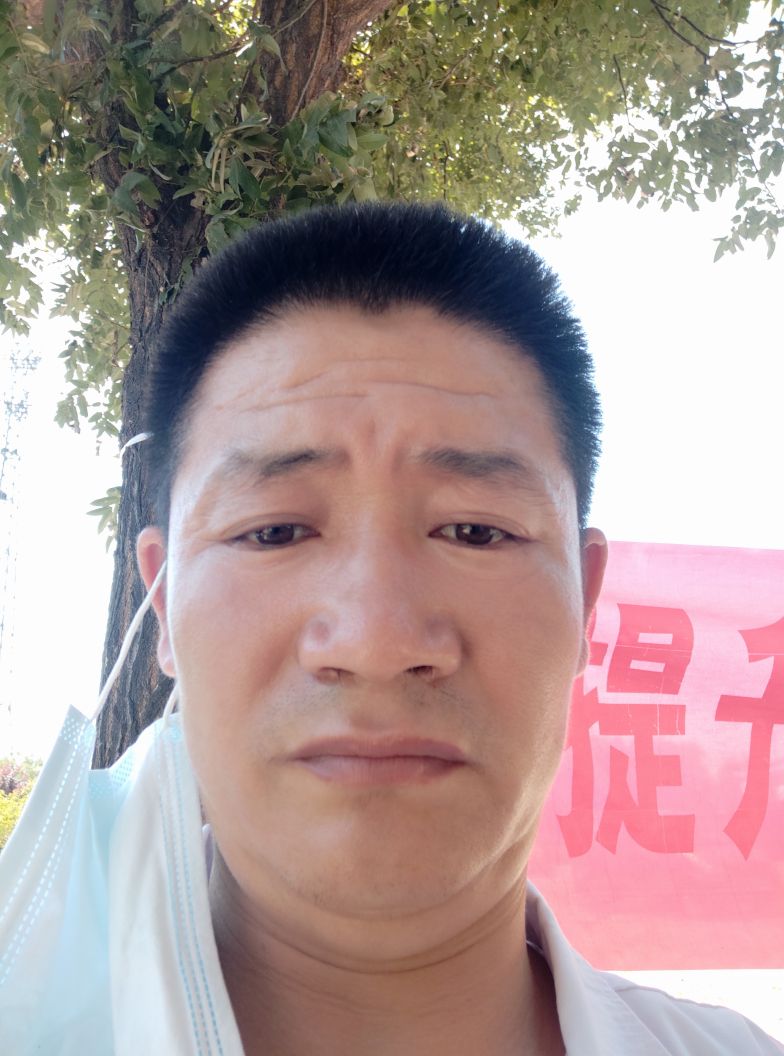 刘云涛头像
