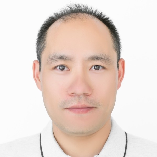梁金平头像