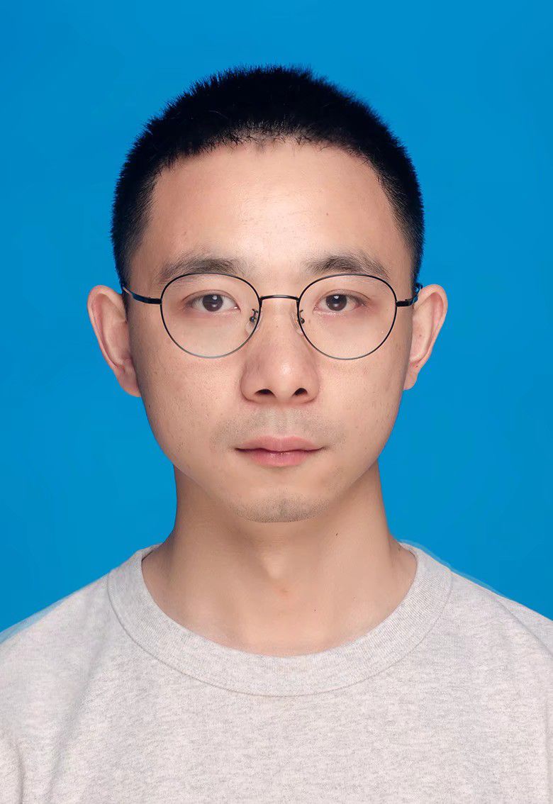 陈伟成头像