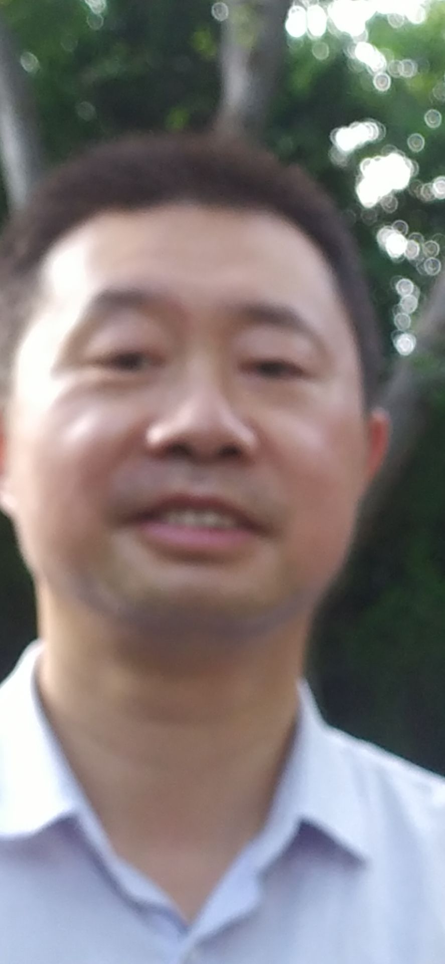 孟炜头像