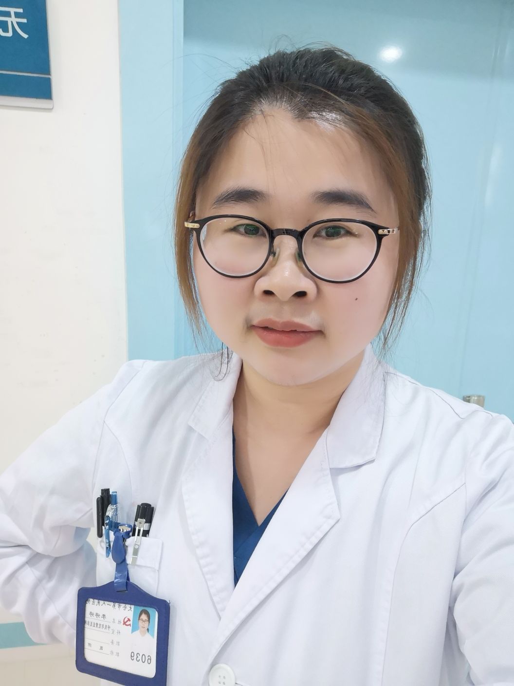 李婷婷头像