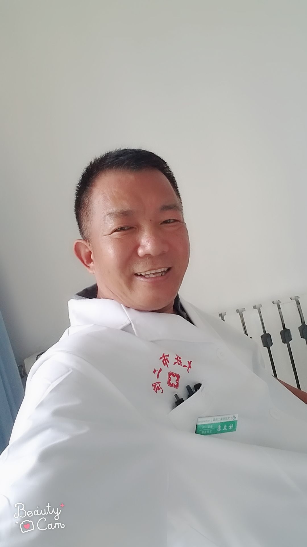徐立昌头像