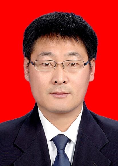 王新头像