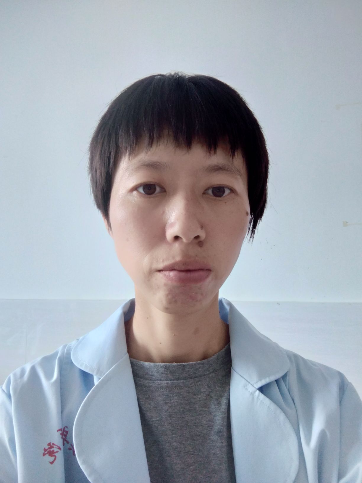 林琦头像