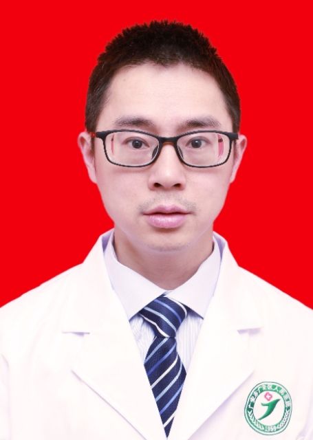 李建国头像
