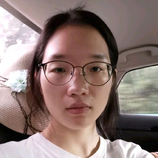 马玲头像