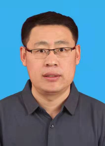 张晓峰头像