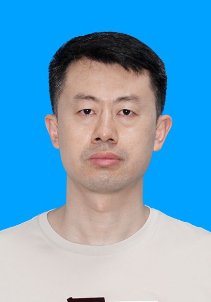 王磊头像