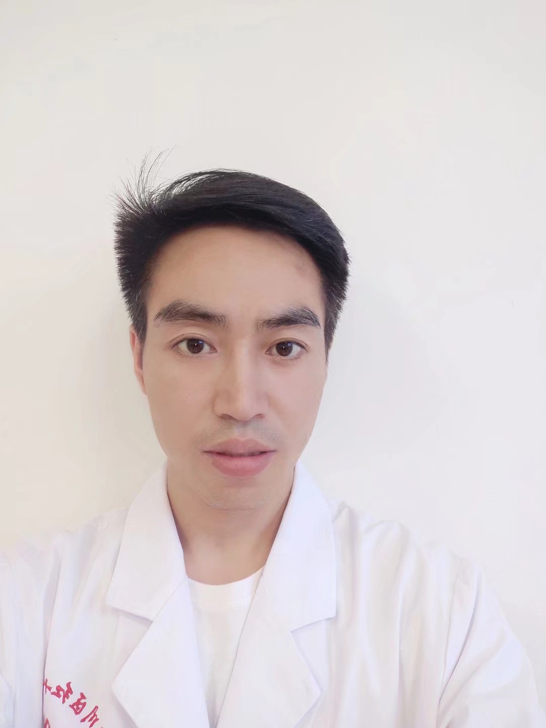 牟敏头像