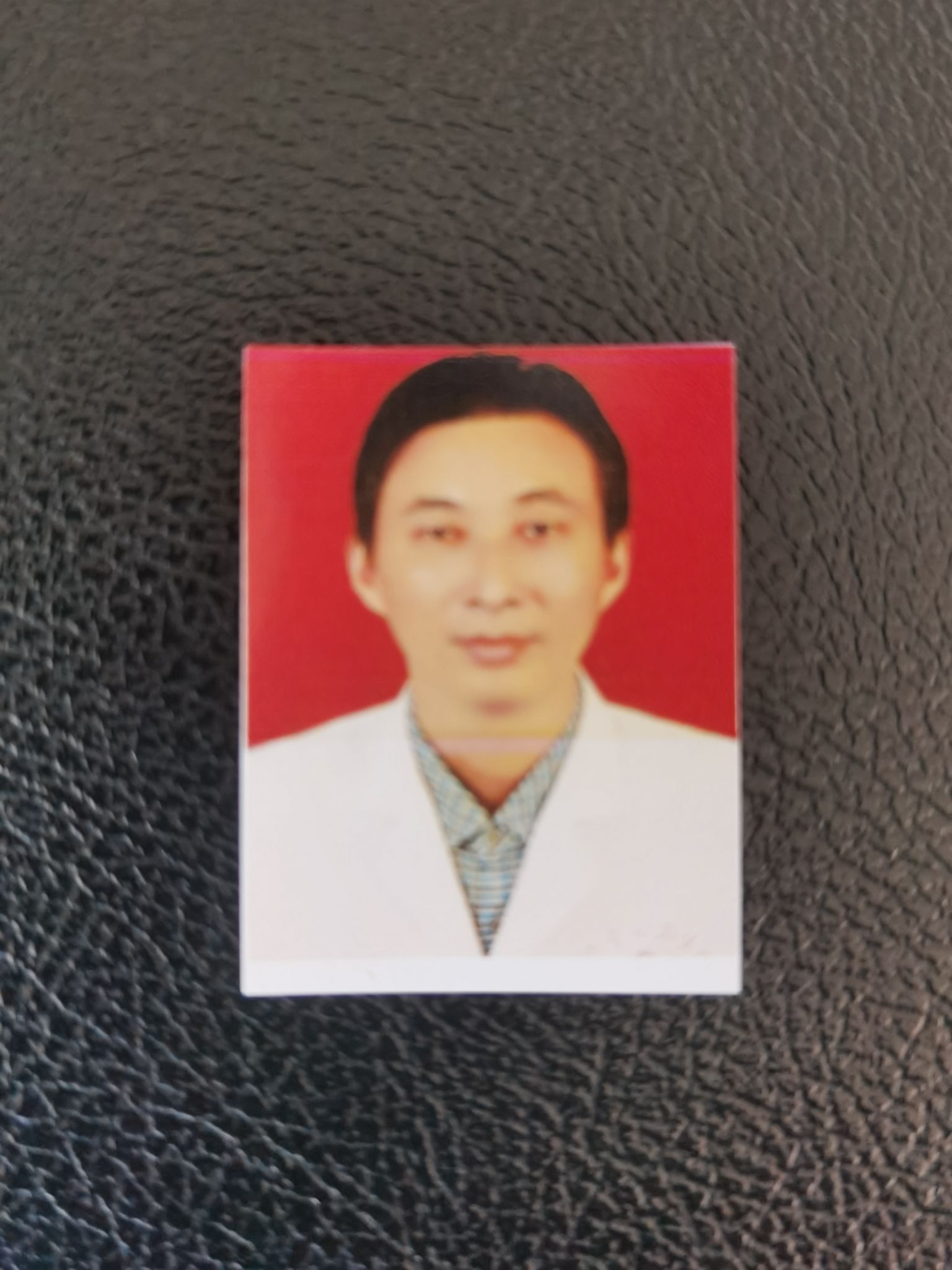 李本强头像