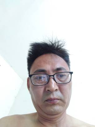 邹振伟头像