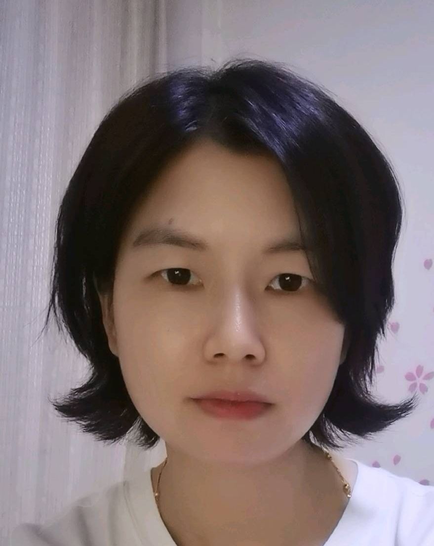 刘钰头像