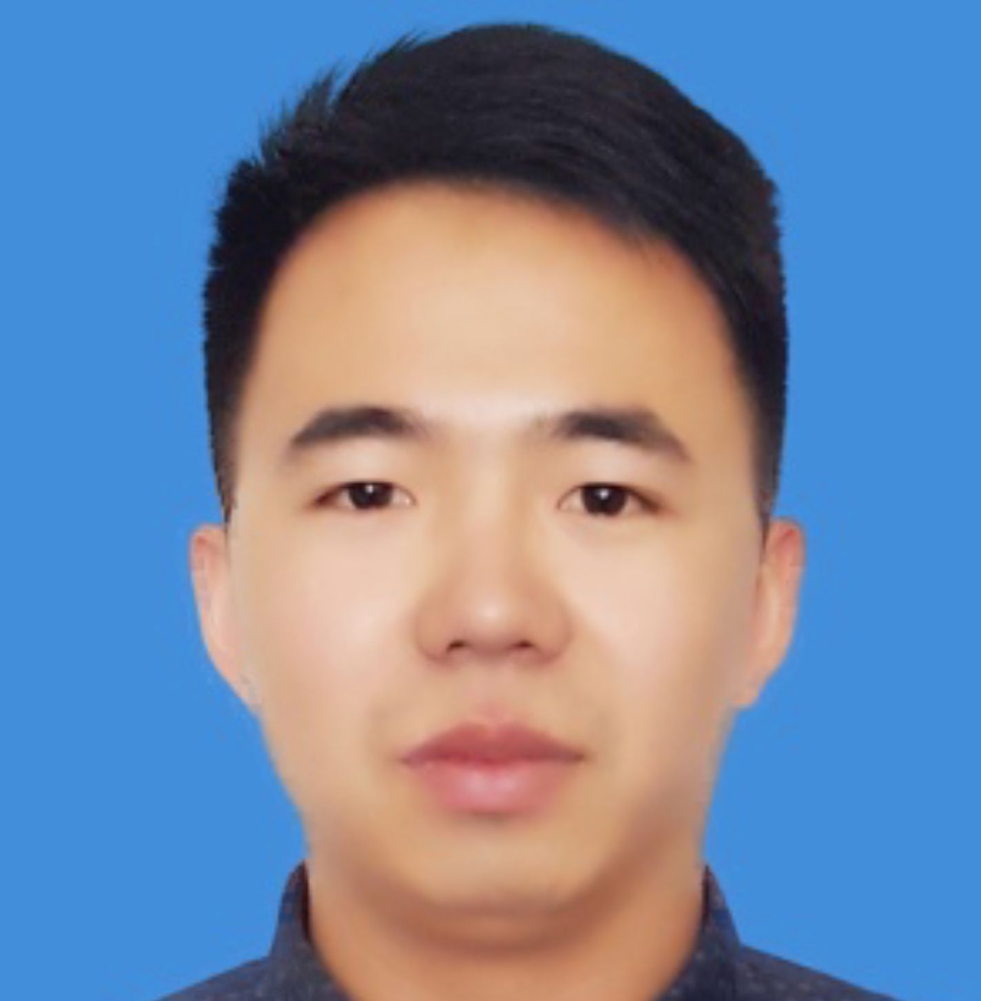 王永春头像