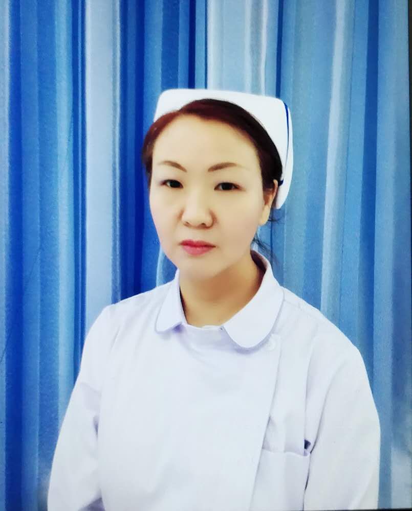 曹丽娟头像