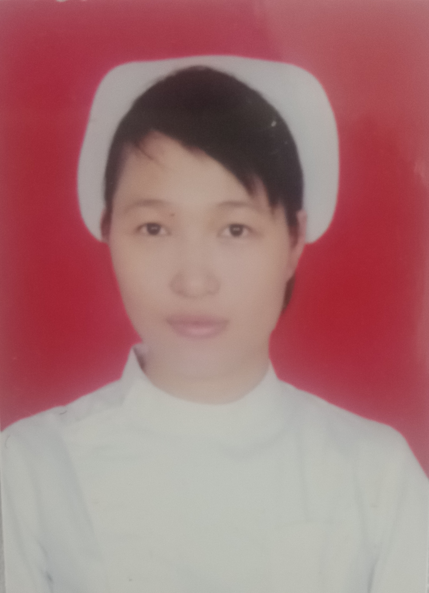 方婷头像