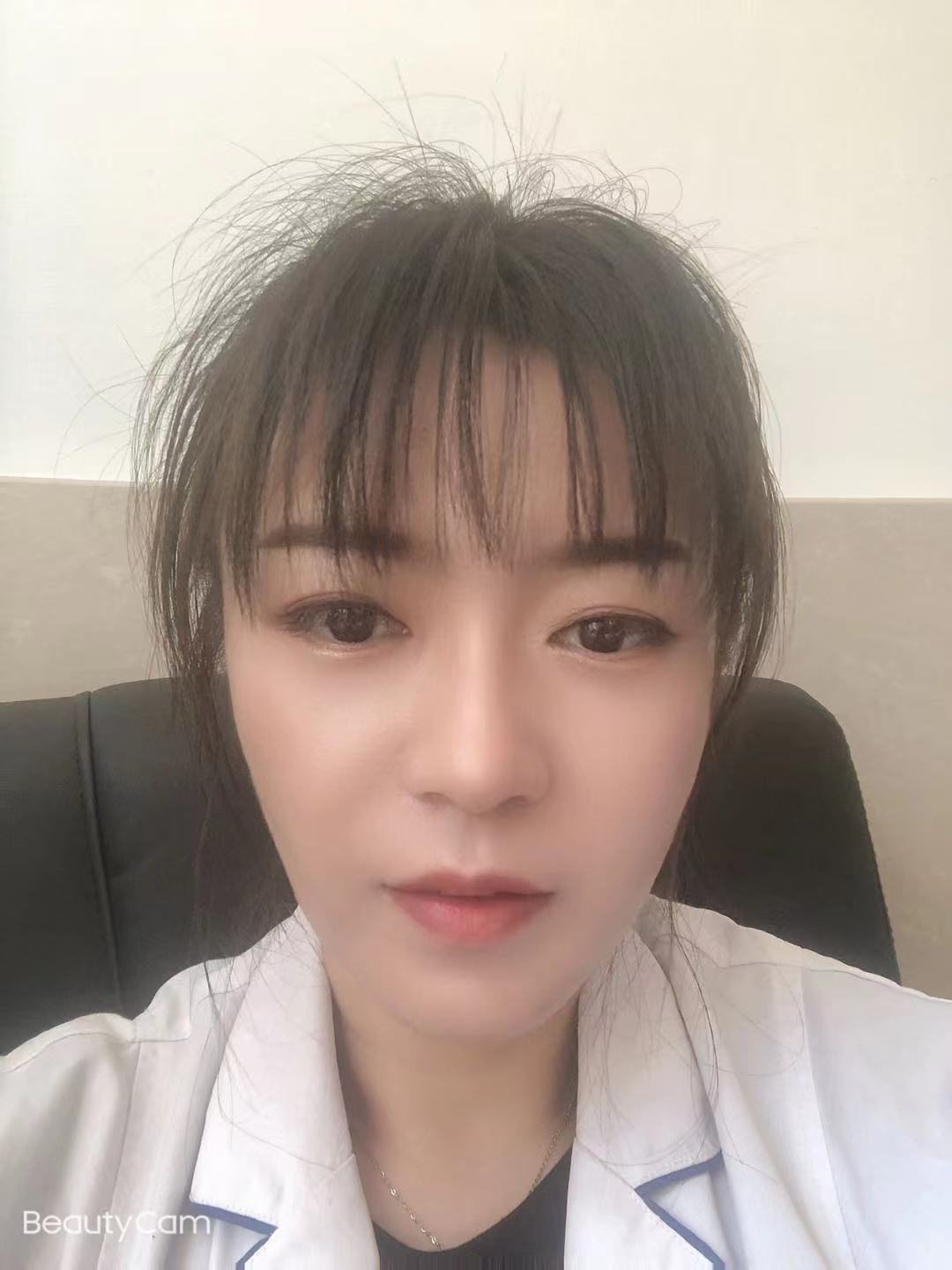 刘贺头像
