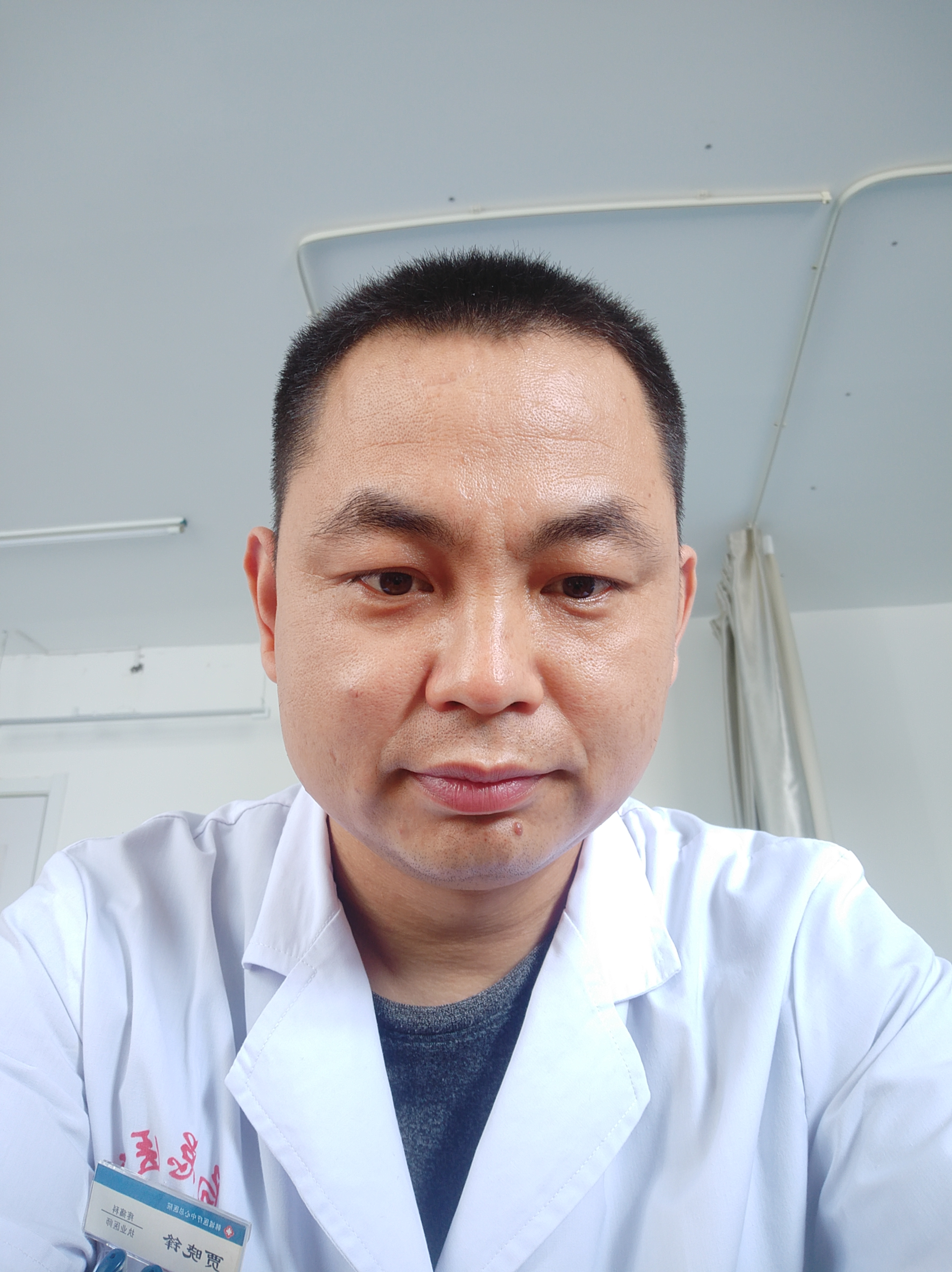 贾晓锋头像