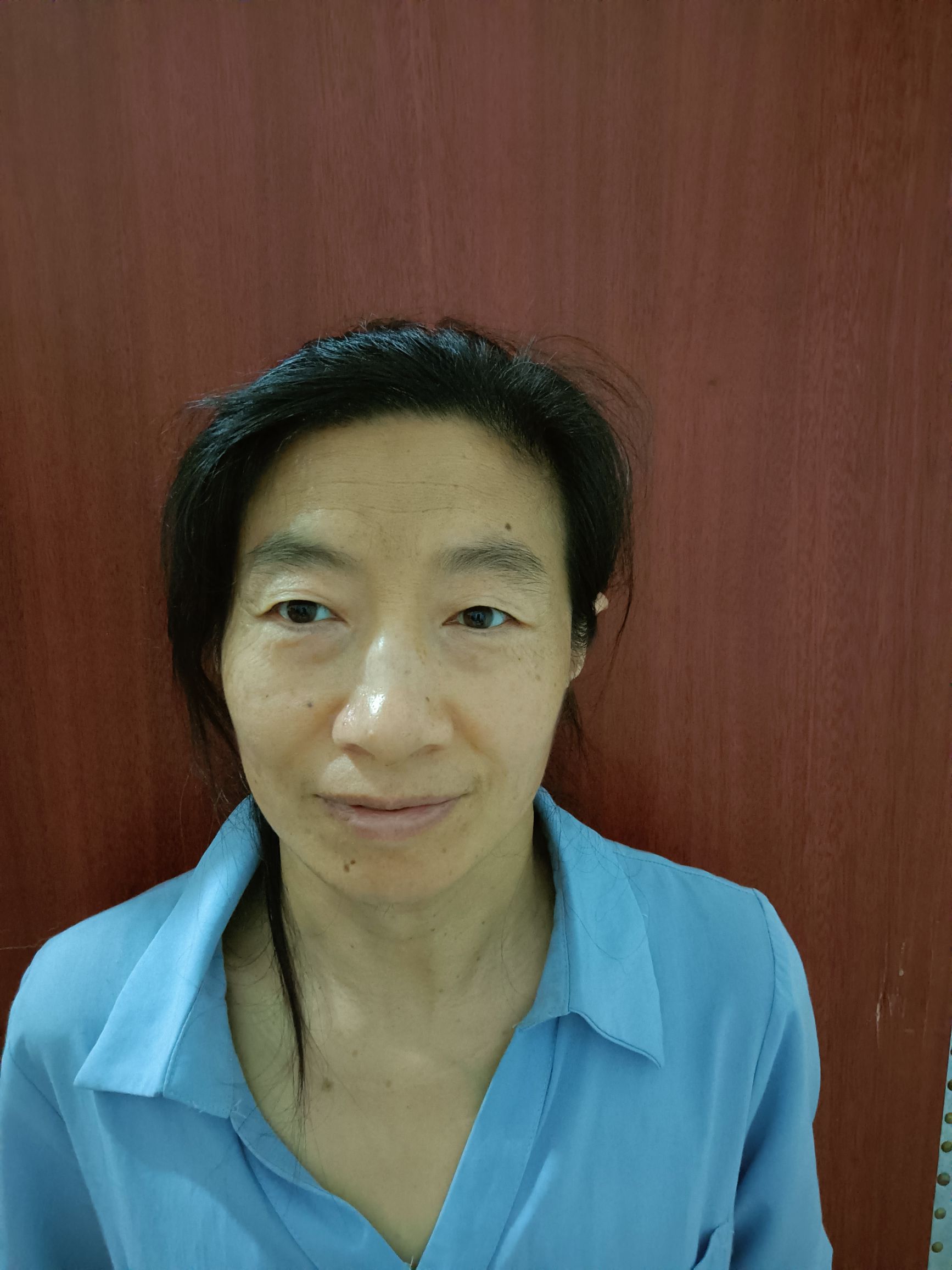 王小青头像