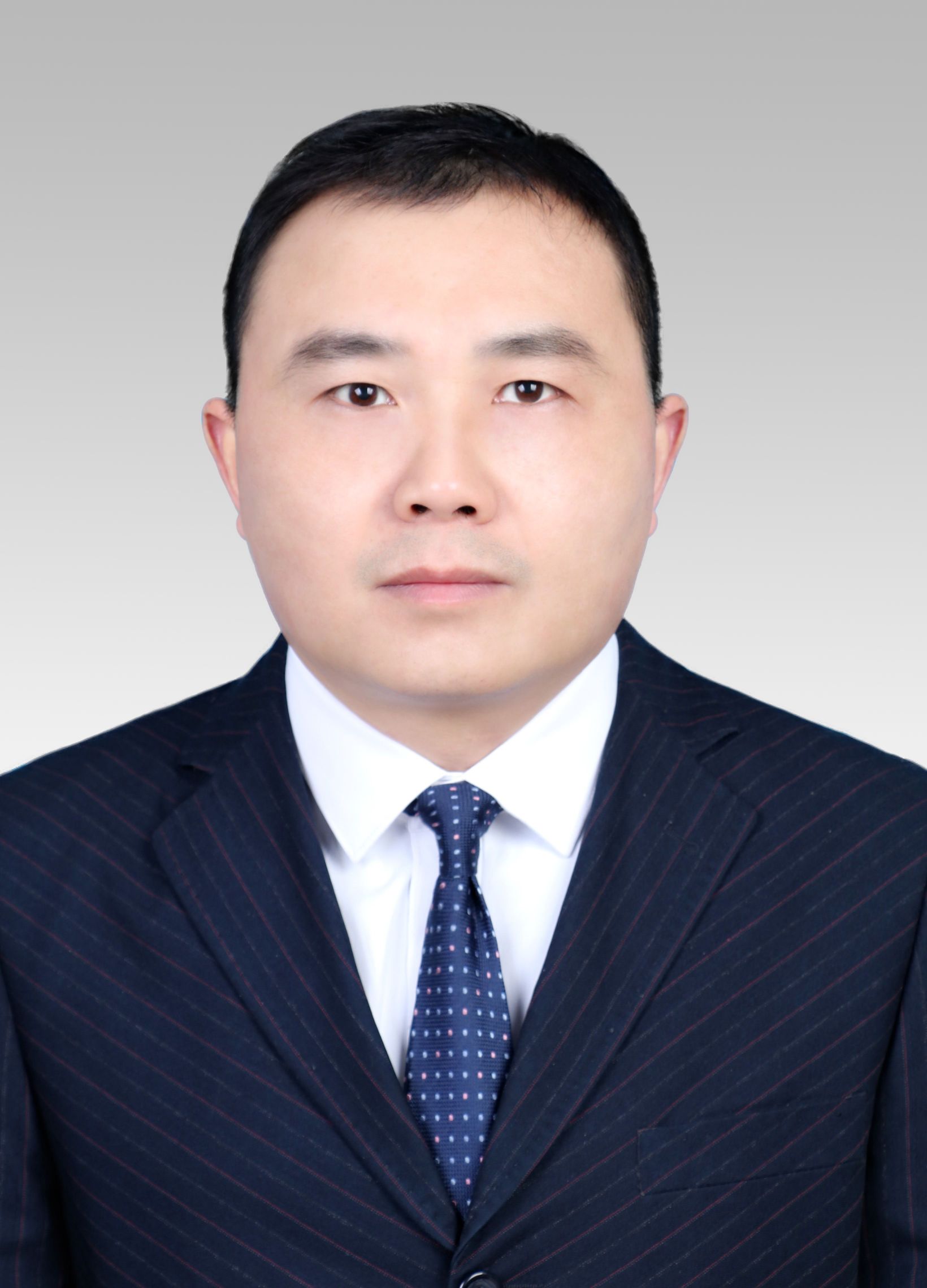 余恒头像
