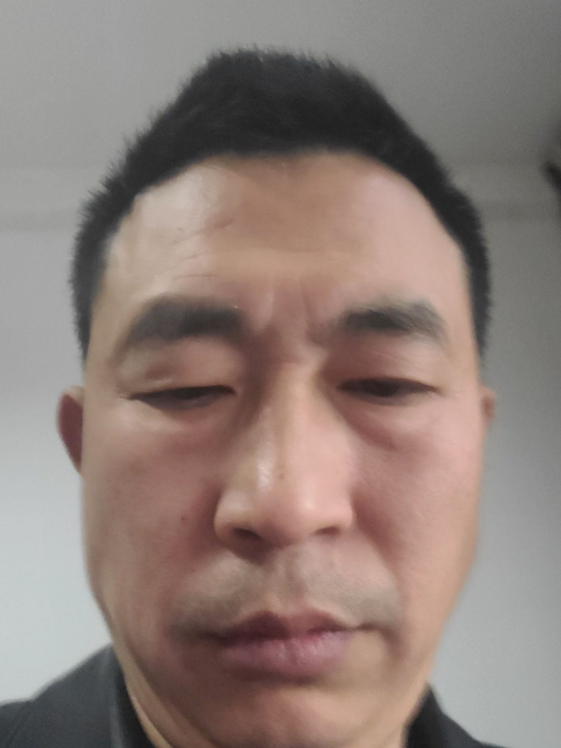 汪映龙头像