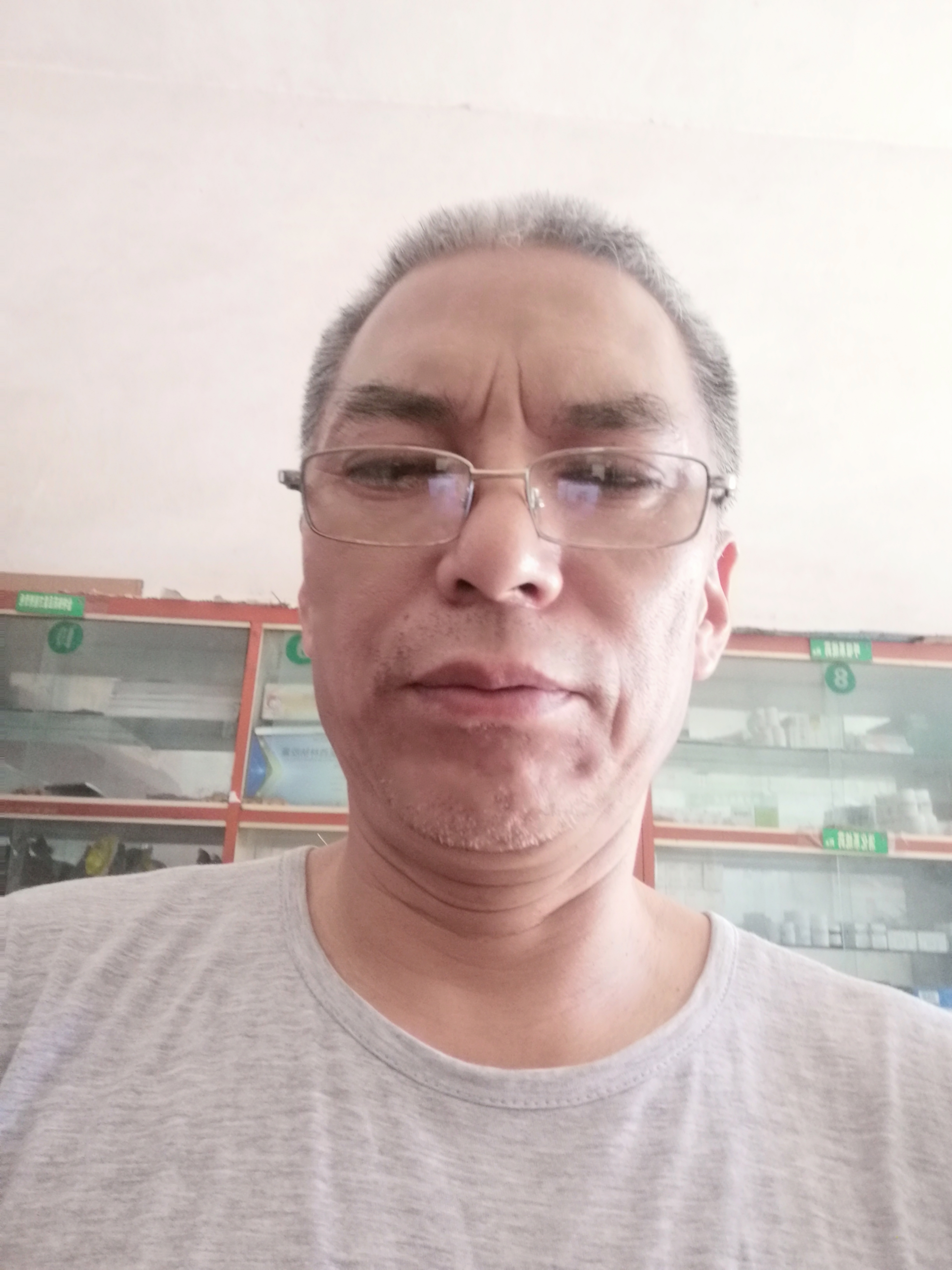 徐立头像