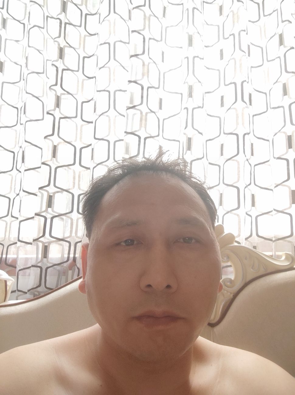 任新胜头像