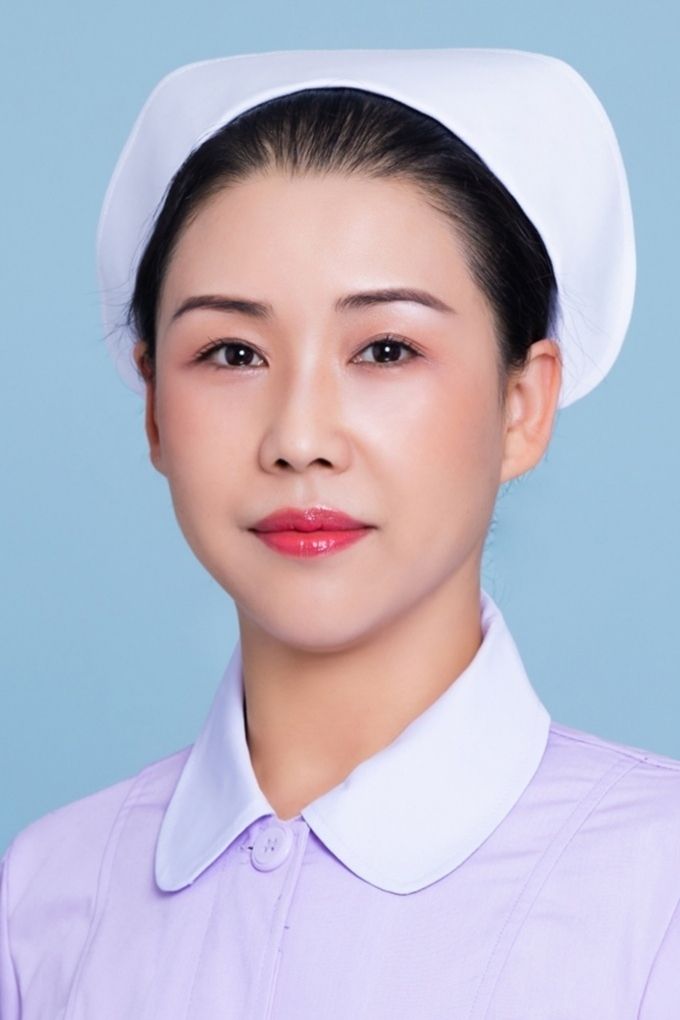 王蕊头像