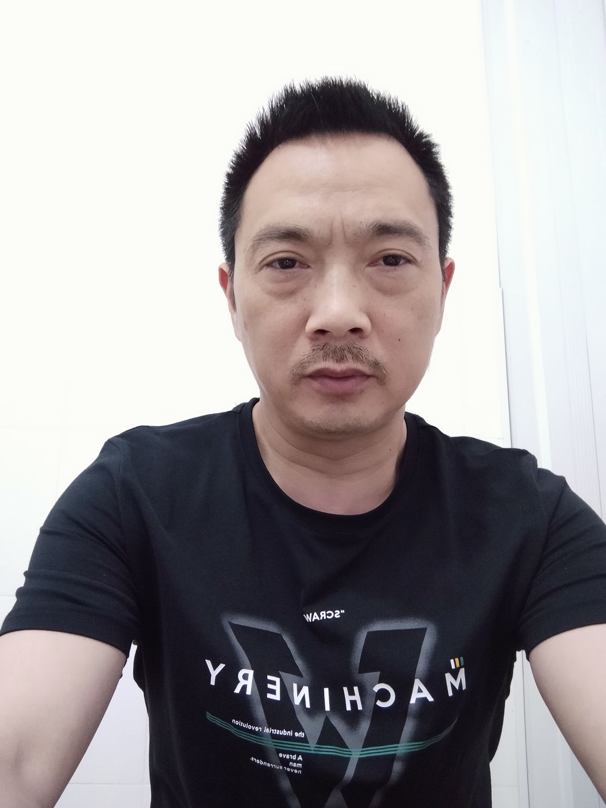 周明瑞头像