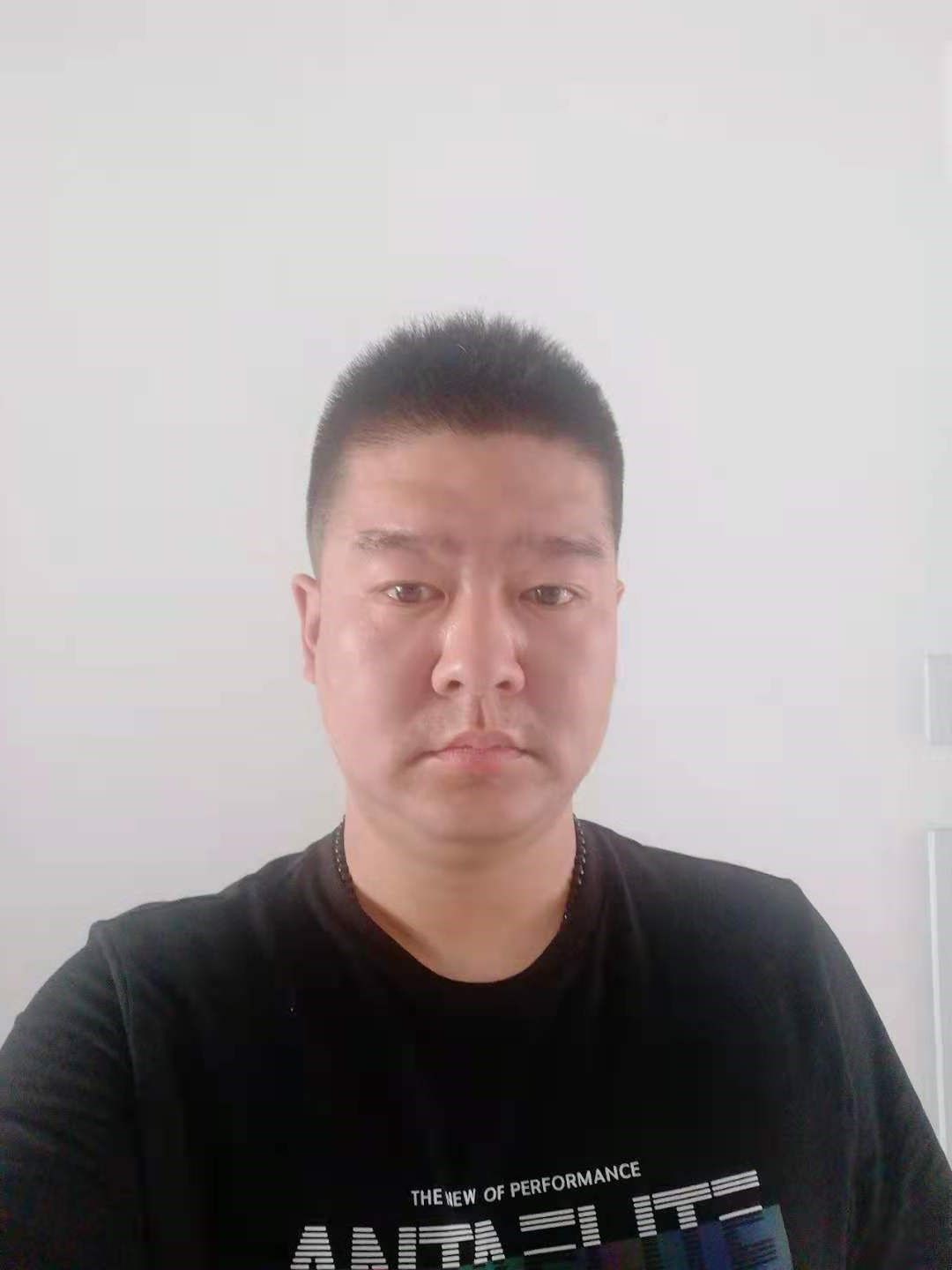 宋楠头像