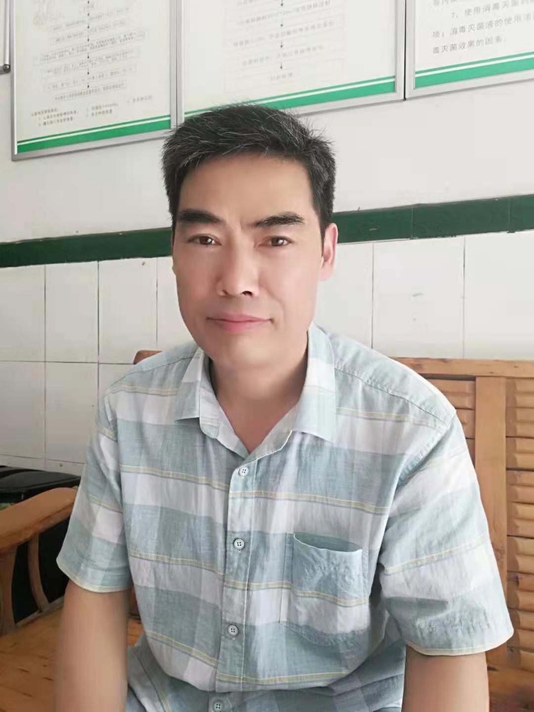 吴天益头像