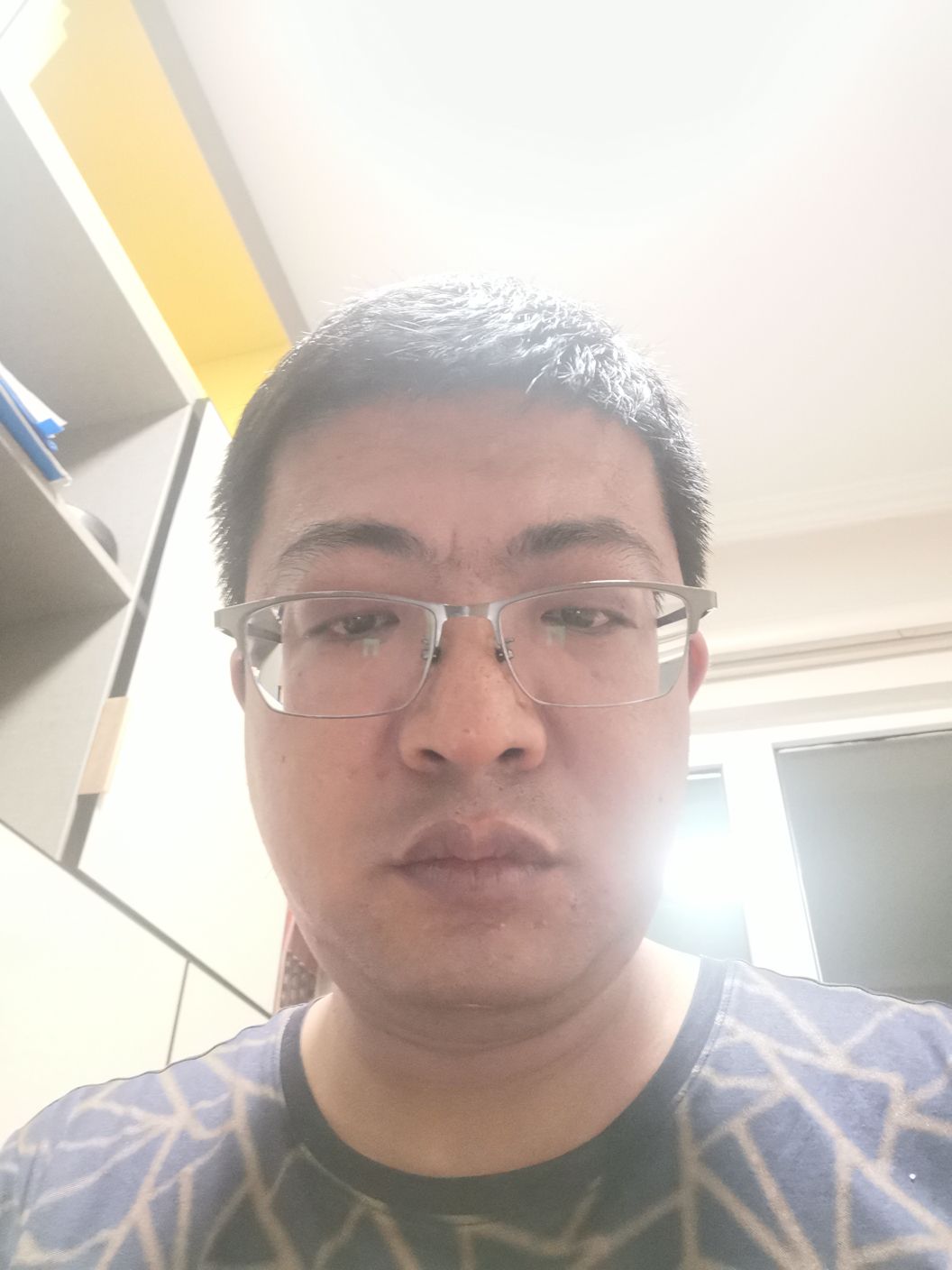 李海栋头像