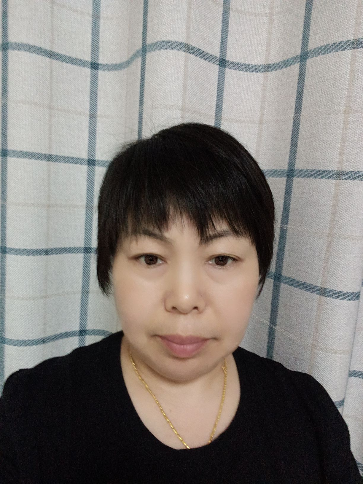 靳须敏头像