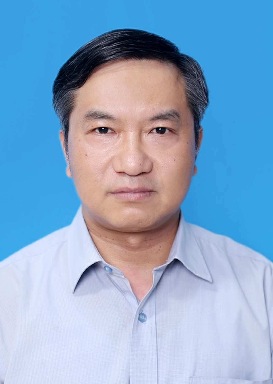 陆时运头像