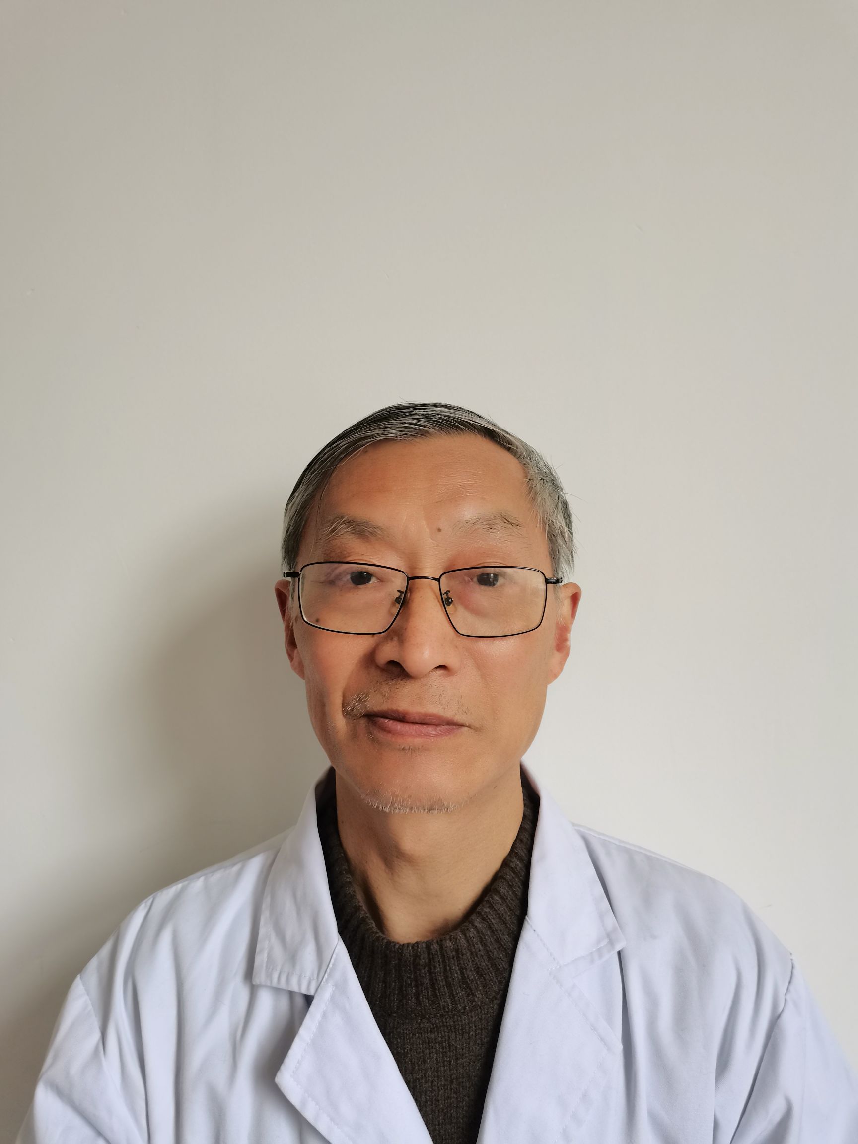 吴有忠头像