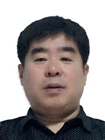 王传山头像