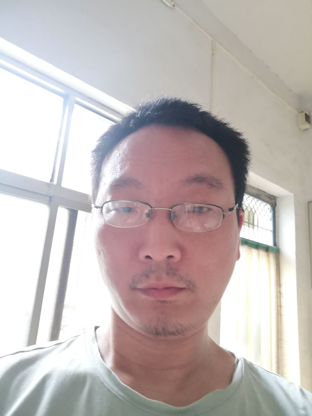 高天鹏头像