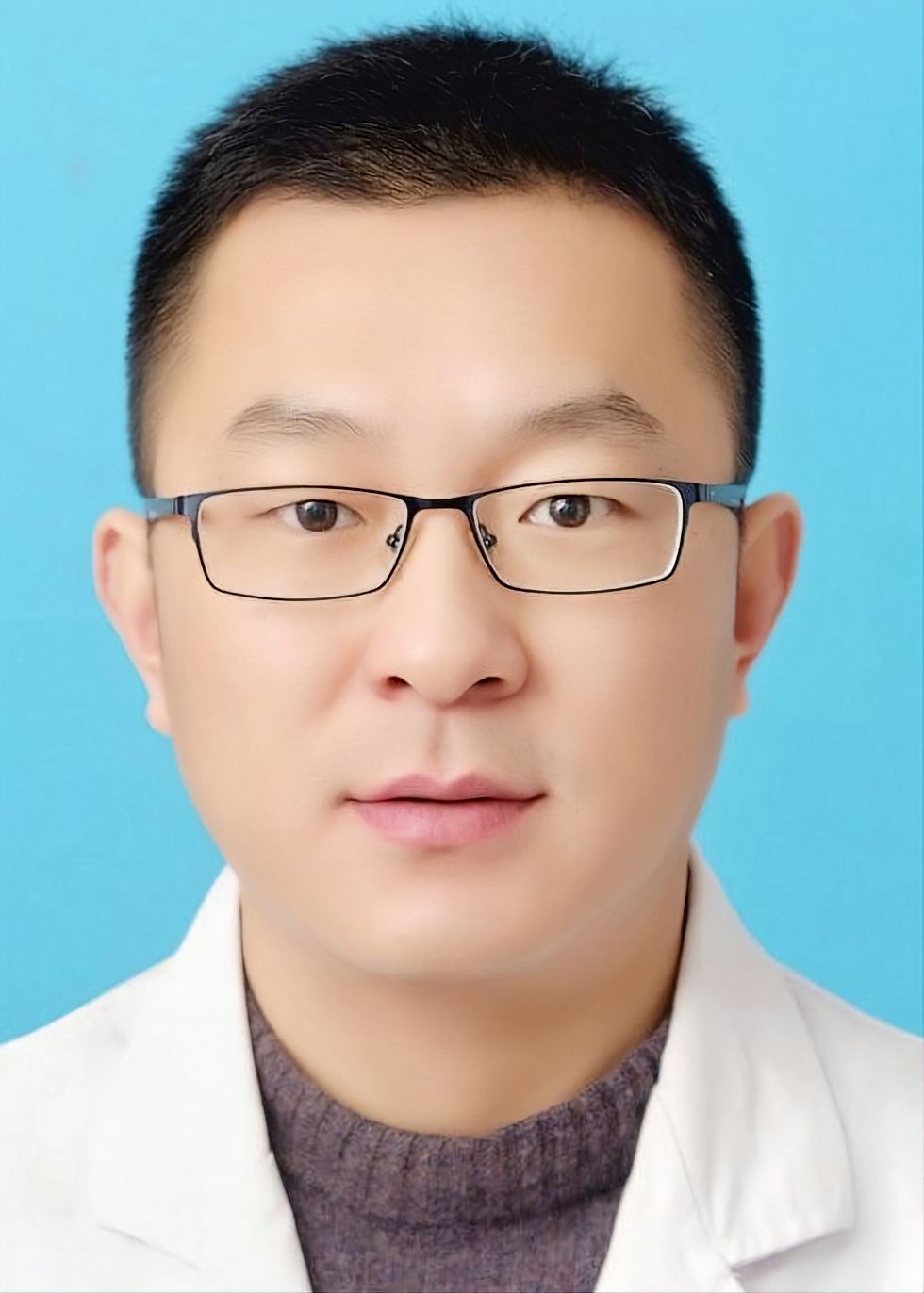 戴春强头像