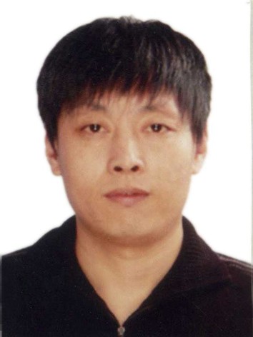 何士春头像