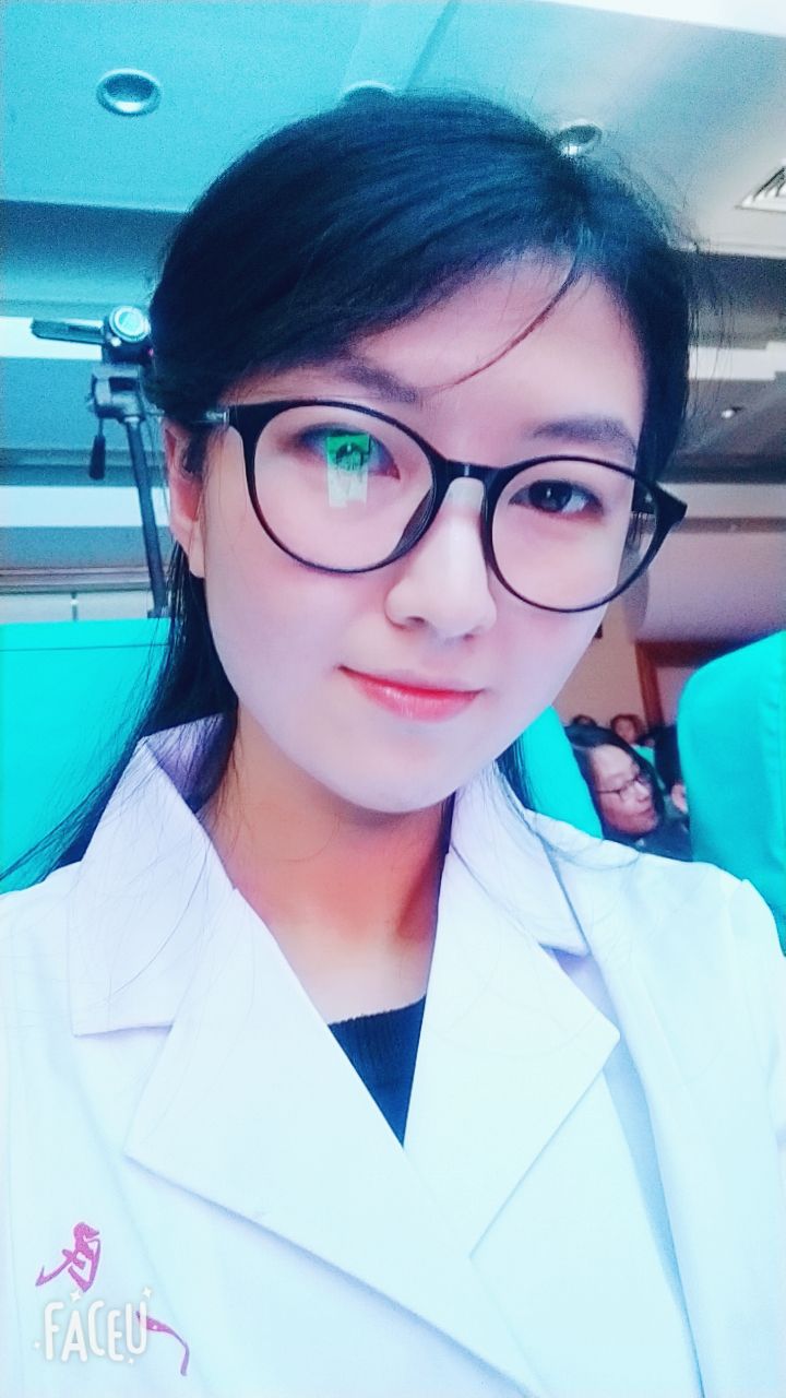 宫乐乐头像