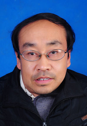 王田福头像