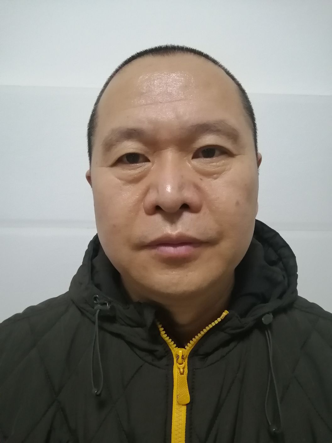 穆忠雨头像