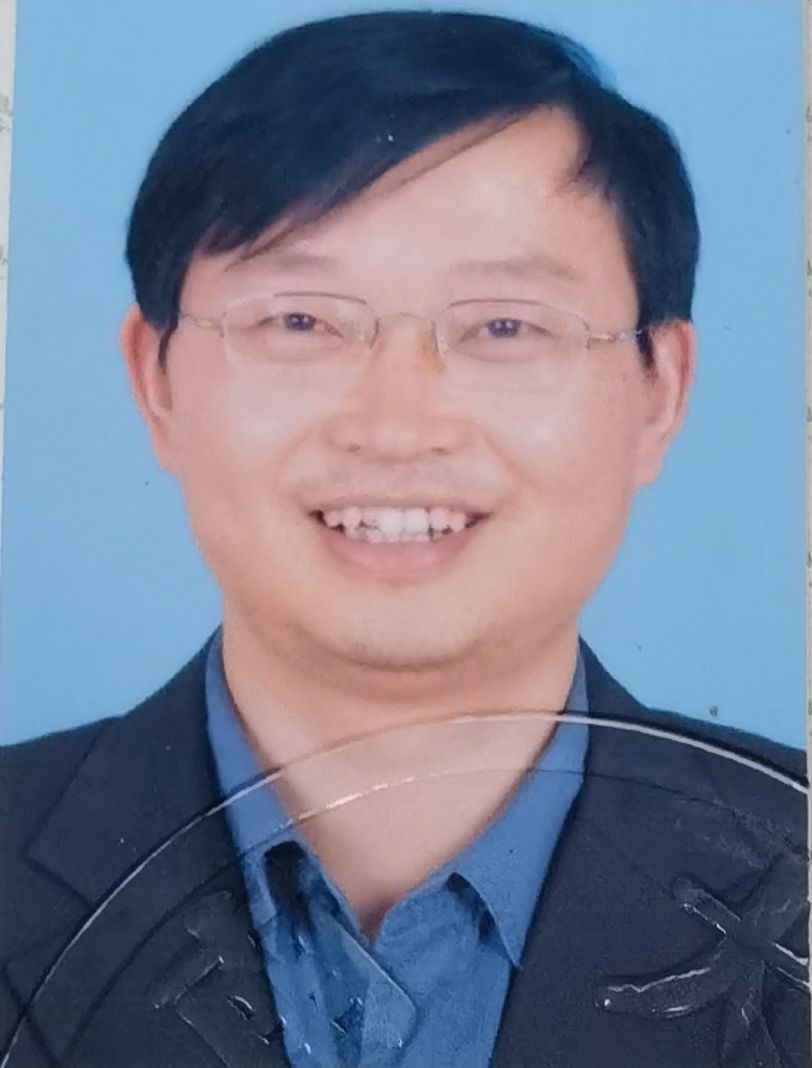 庄育红头像