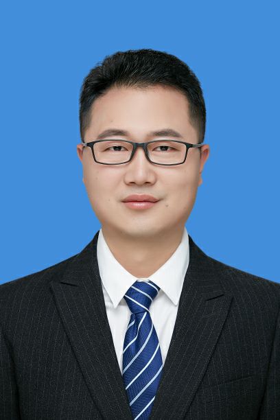 柳波头像